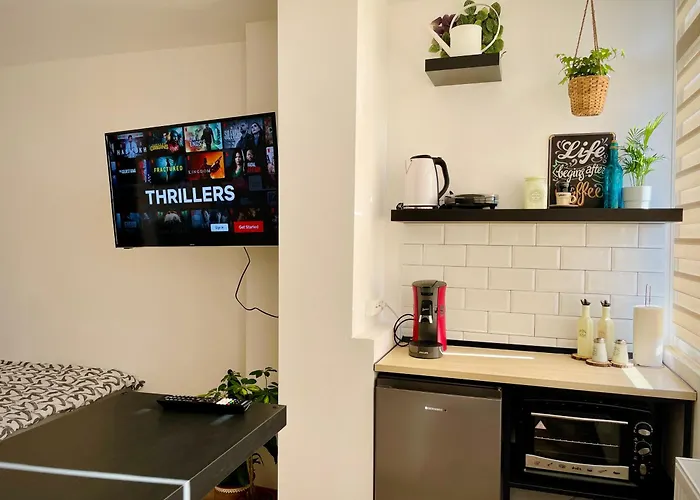 2 Vis-a-vis - Gara De Nord Bukurešť